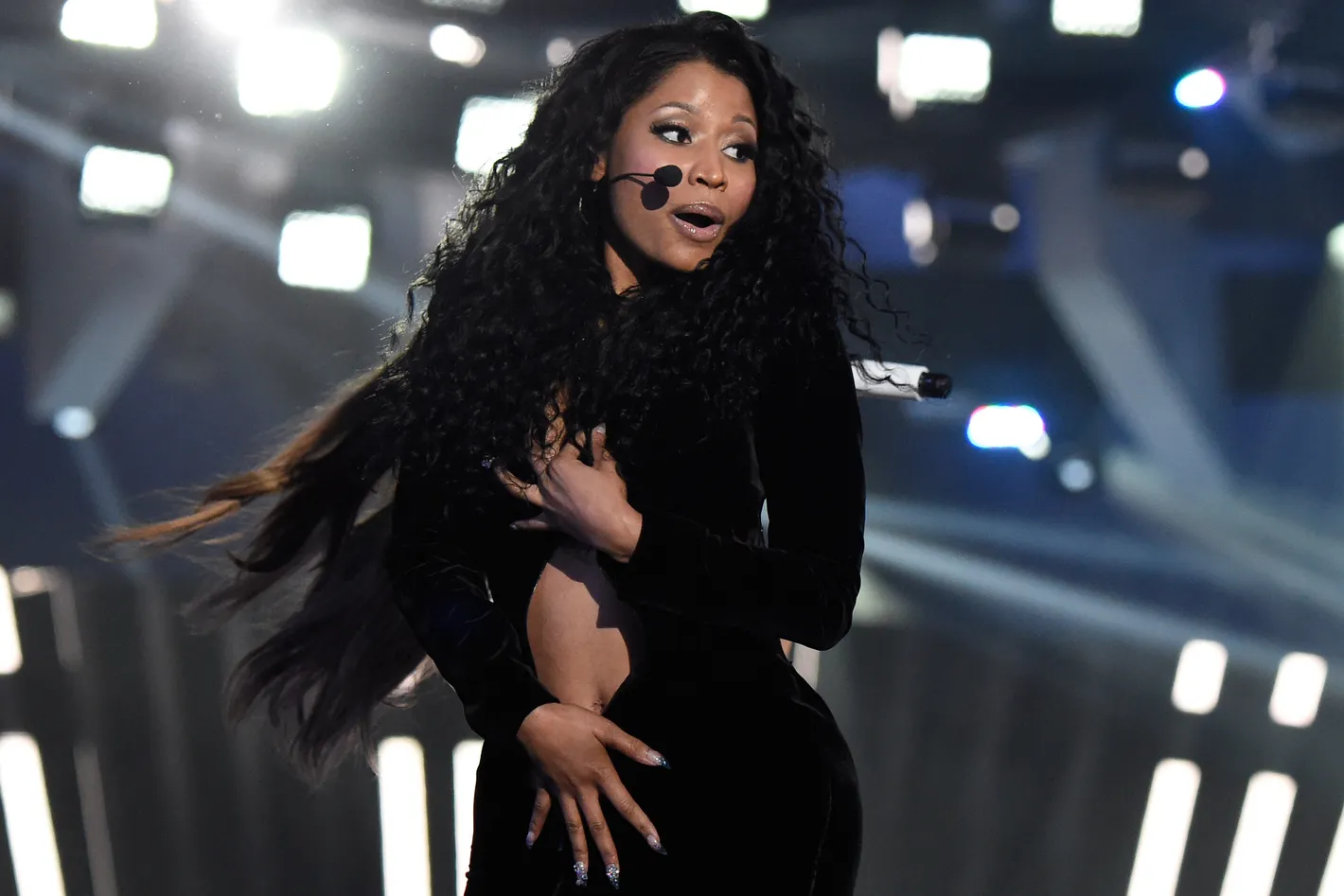 Nicki Minaj Wardrobe Malfunction Pic